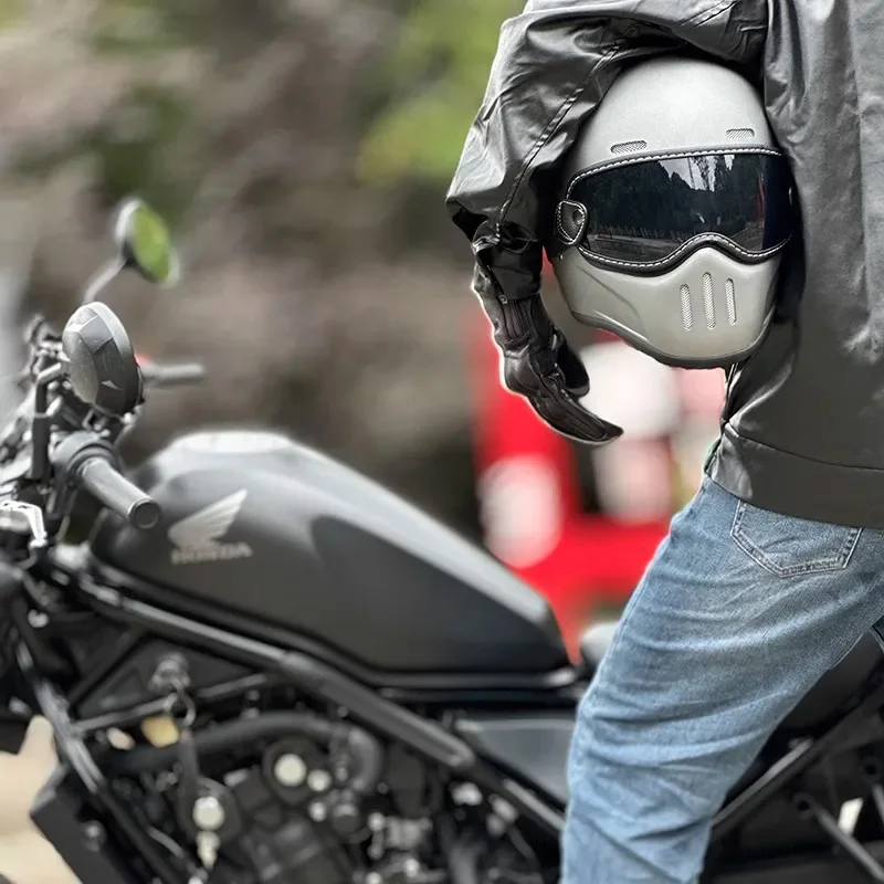 Полнолицевой шлем для мужчин Одобрено DOT TT & CO 3K Carbon Fiber Мотоциклетные шлемы Велоспорт Мотоцикл Велосипед Защитная крышка Бесплатная доставка